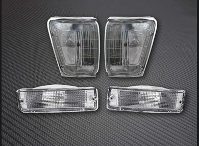 Clear Tail Lights Pair For 1989-1995 Toyota Pickup – Chrome Housing, Direct Fit