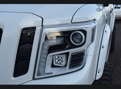 2016+ Titan Clear Headlight Markers