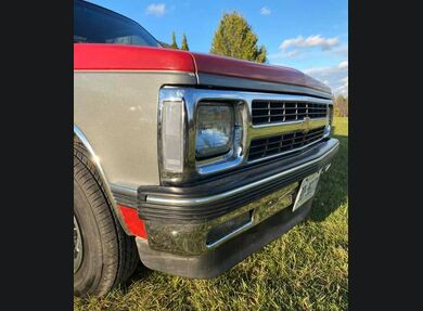 Clear lenes on grey housings