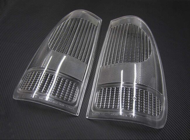 1999-2007 Superduty & 1999-2003 F-150 Clear Tail Light Lenses
