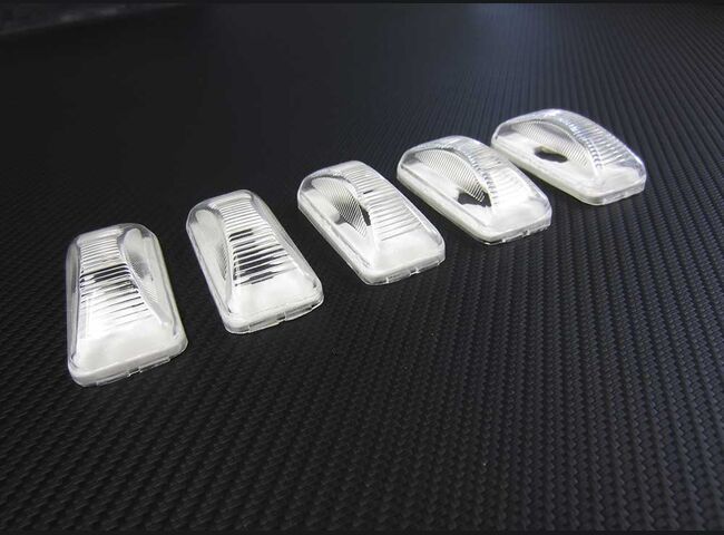 1973-1987 Chevrolet/GMC Truck Clear Tailgate lenses (aftermarket)