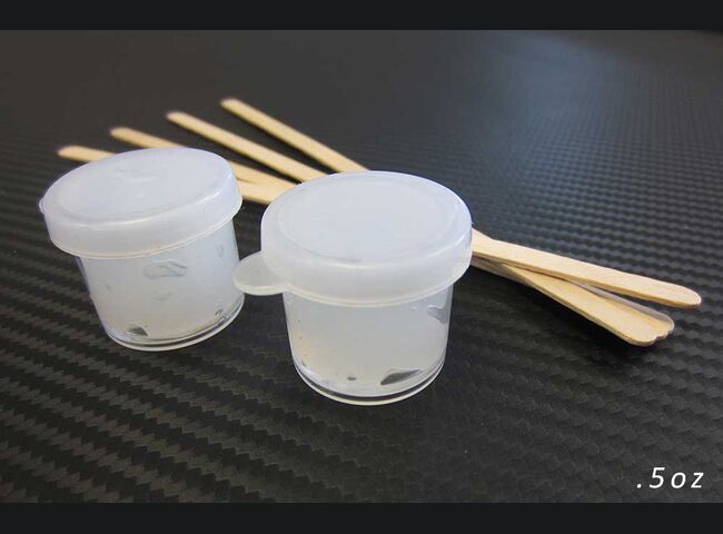 Clear Plastic Bonding Adhesive