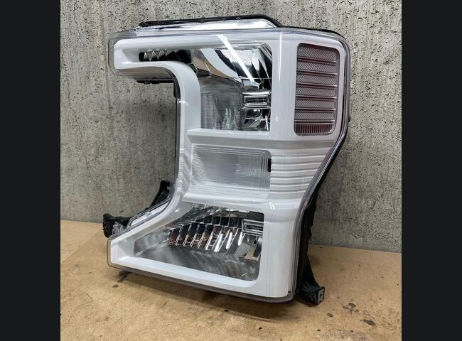 2020+ Superduty Clear Headlight Markers (Halogen)