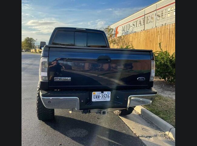1999-2007 Superduty & 1999-2003 F-150 Clear Tail Light Lenses