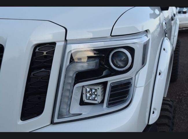 2016+ Titan Clear Headlight Markers