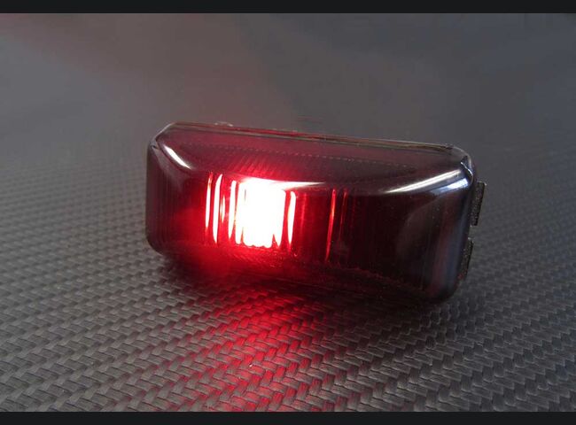 1973-1987 Chevrolet/GMC Truck Clear Tailgate lenses (aftermarket)