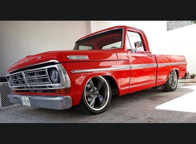 1967-1972 F100 Clear Hood Markers