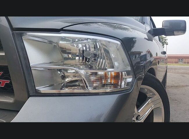 2009-18 Ram Clear Headlight Markers (Halogen).