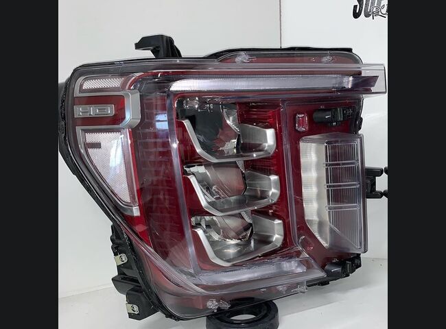 2020+ Sierra HD Clear Headlight Markers
