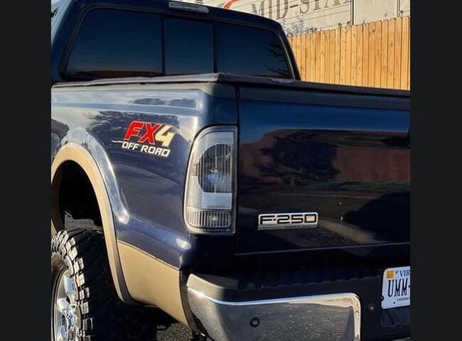 1999-2007 Superduty & 1999-2003 F-150 Clear Tail Light Lenses