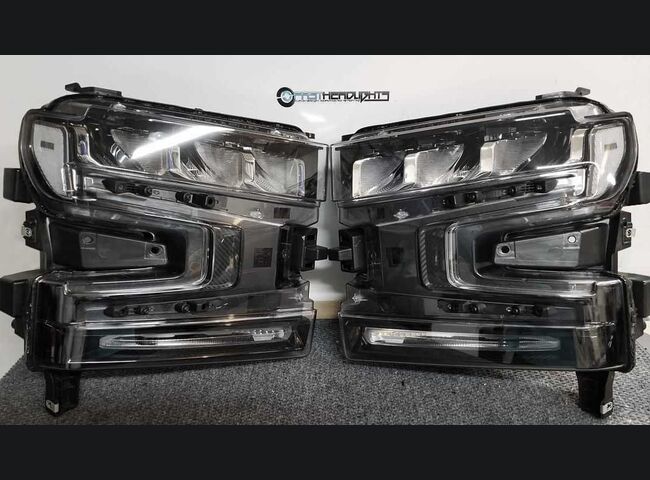 2019+ Silverado Clear Headlight Markers (LED)