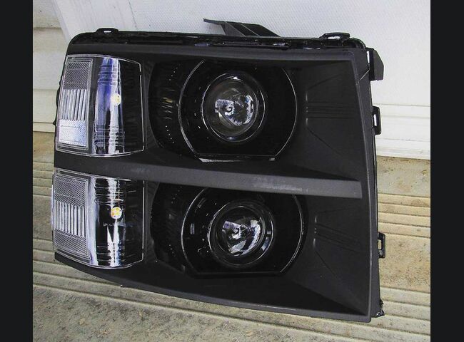 2007-2013 Silverado Clear Headlight Markers