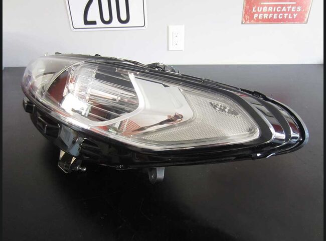 2013-16 Fusion Clear Headlight Markers